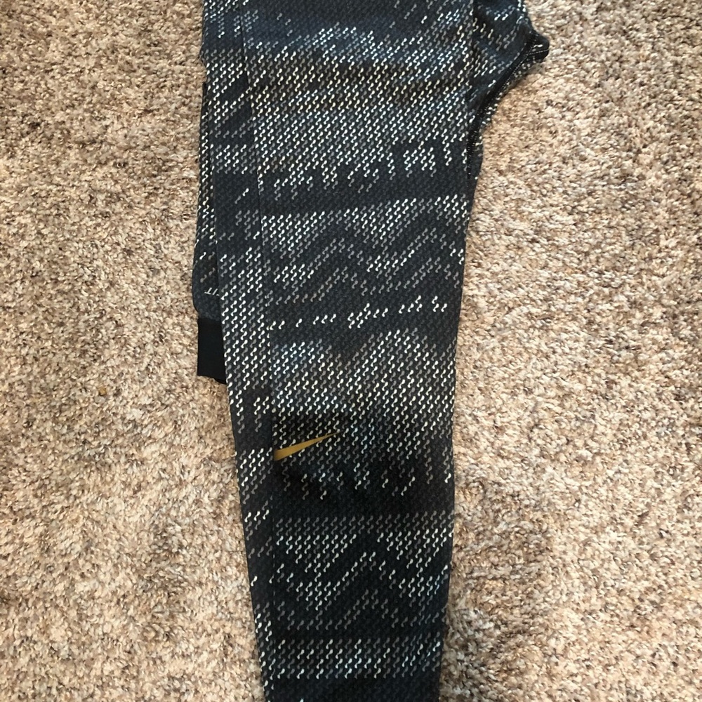 Small Nike Pro Pants